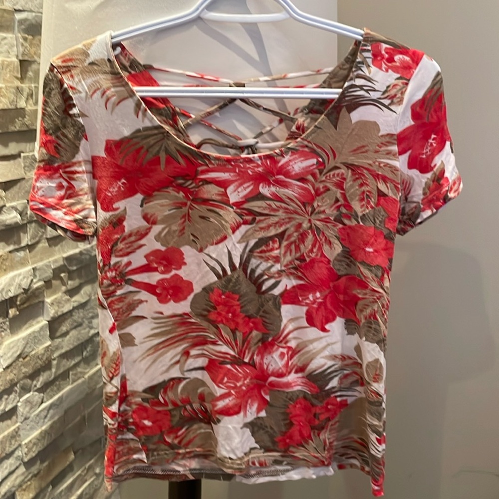 Floral t-shirt